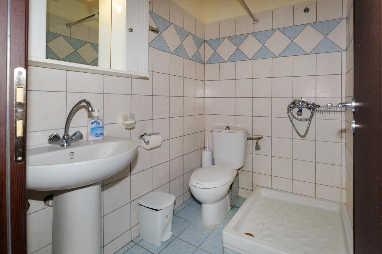 Maria - Pavlos Studios And Apartments Vourvourou Room photo